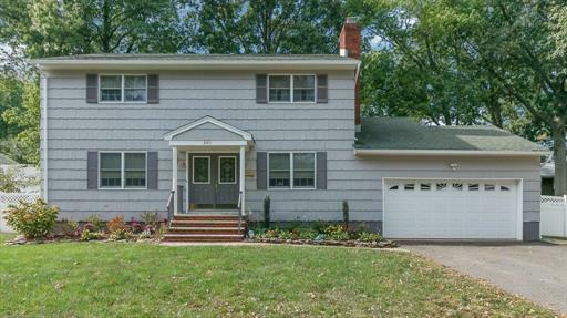 Property Photo:  261 Saint James Place  NJ 07080 