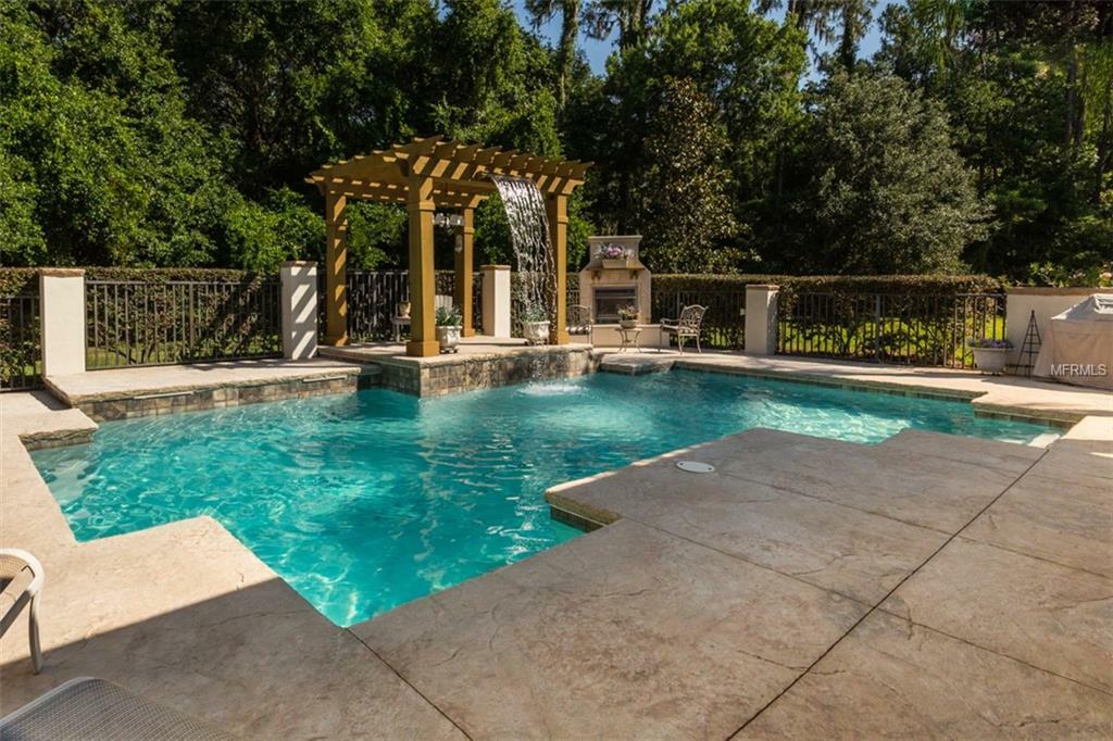 Property Photo: 5102 Dunham Creek Place FL 33511