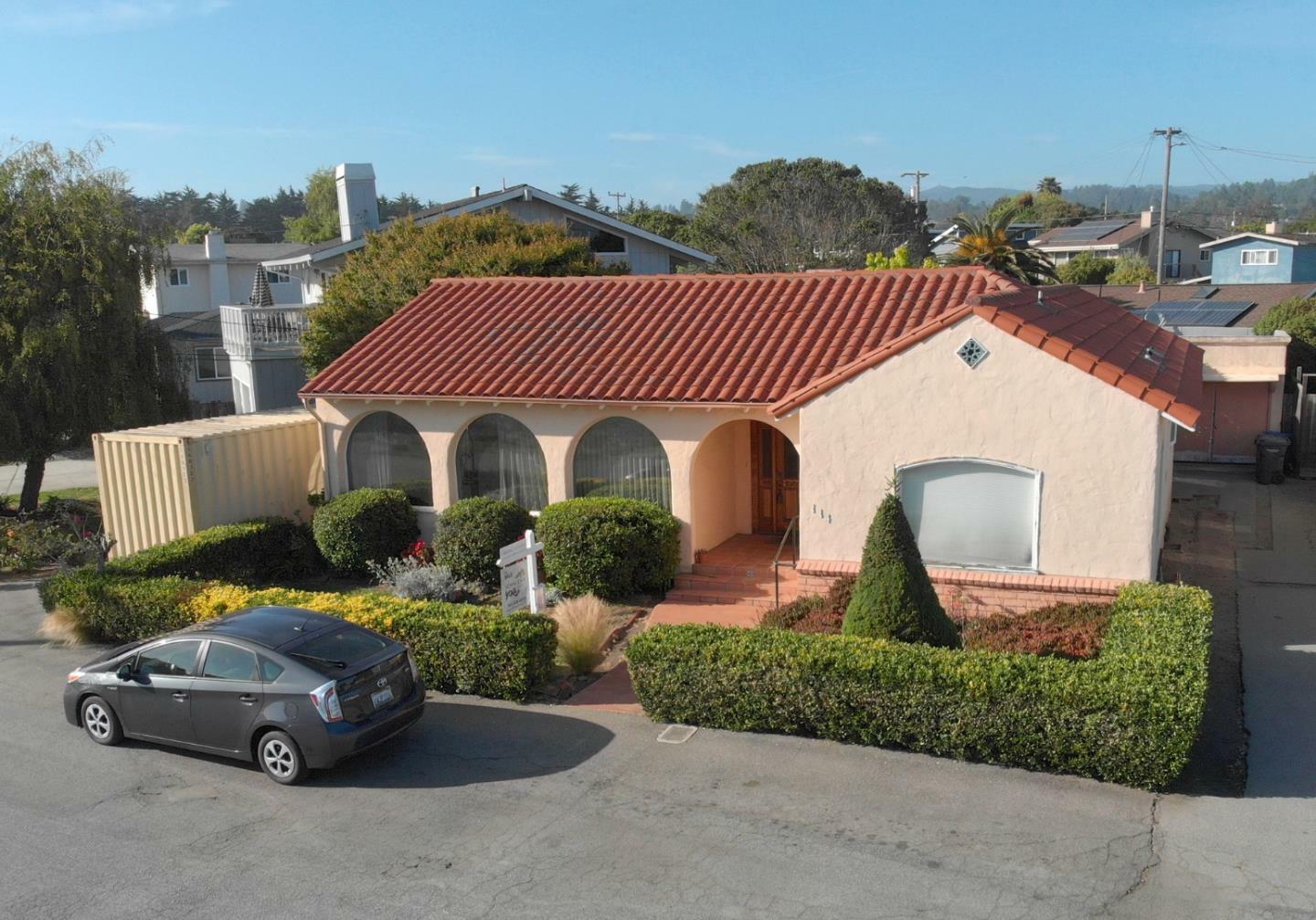 Property Photo:  114 Santa Cruz Avenue  CA 95003 