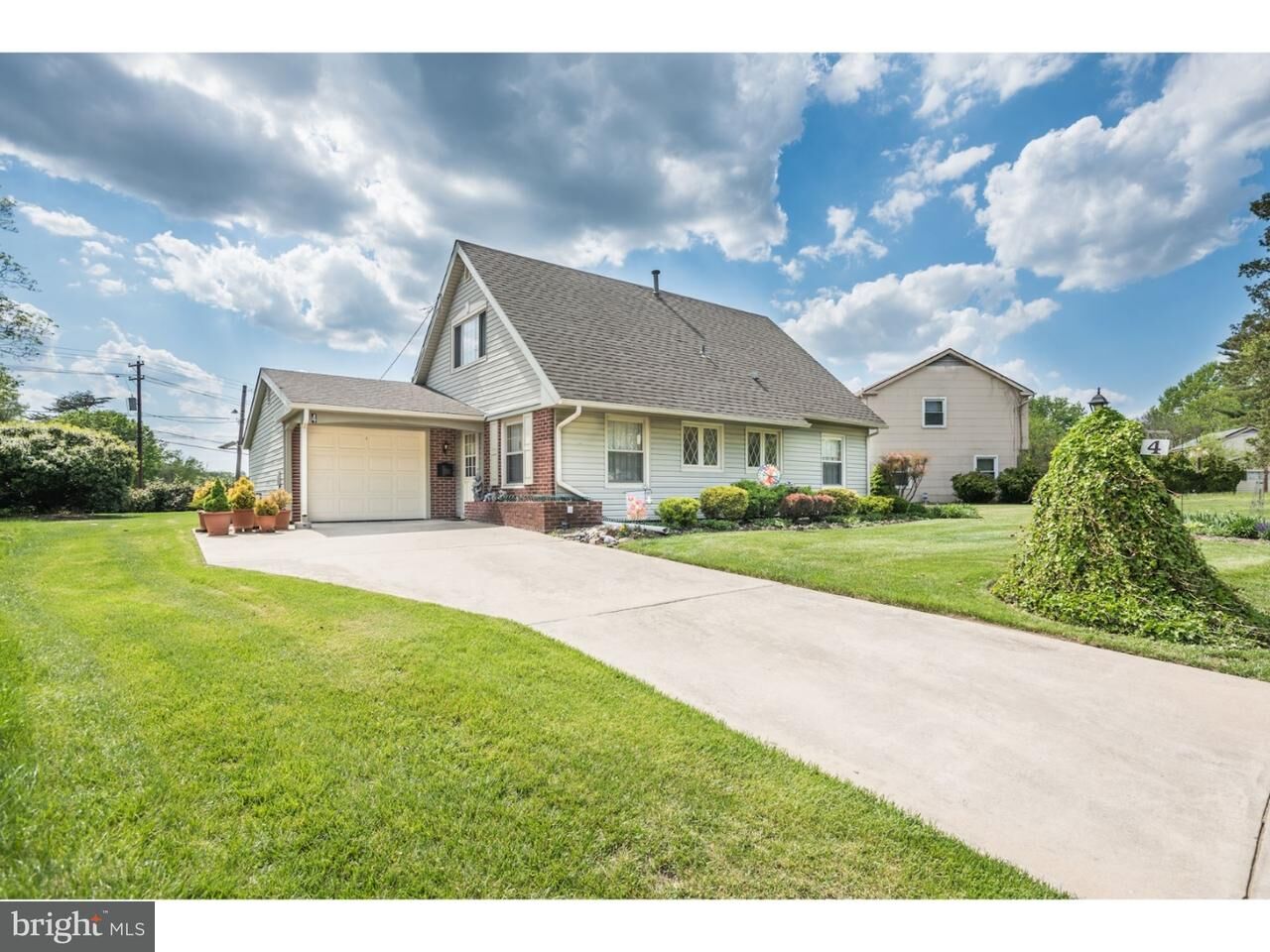 Property Photo: 4 Stirrup Lane NJ 08046