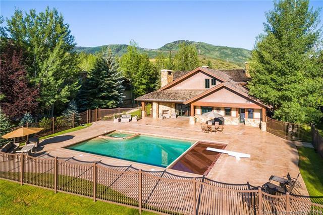 Property Photo: 2324 Lucky John Drive UT 84060