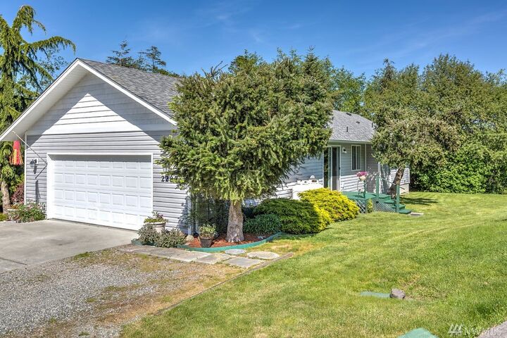 Property Photo: 2287 Williams Rd WA 98277