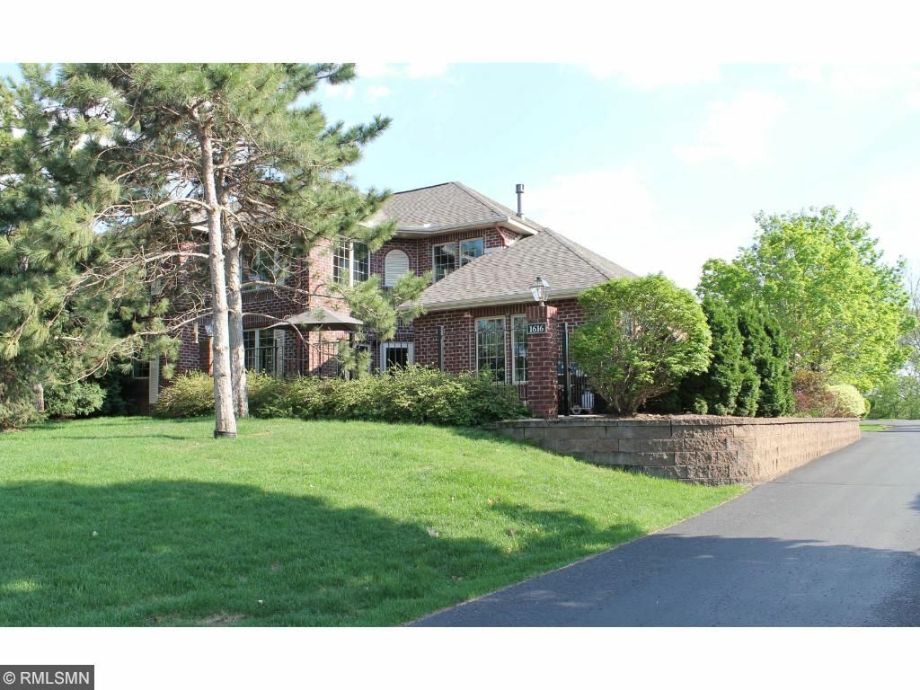 Property Photo: 1616 Hunter Hill Road WI 54016