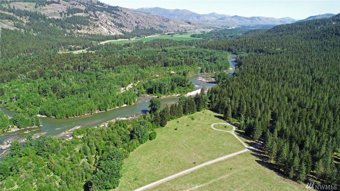 Property Photo:  770 Wolf Creek Rd  WA 98862 