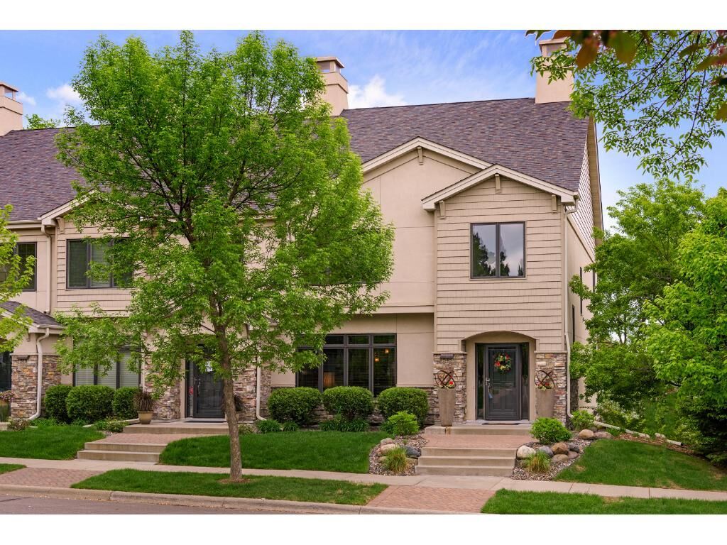 Property Photo: 545 Willoughby Way W MN 55305