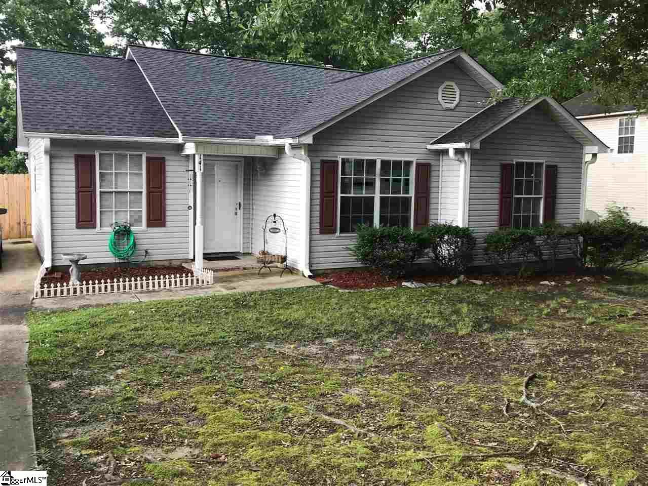 Property Photo: 141 Cardinal Street SC 29302