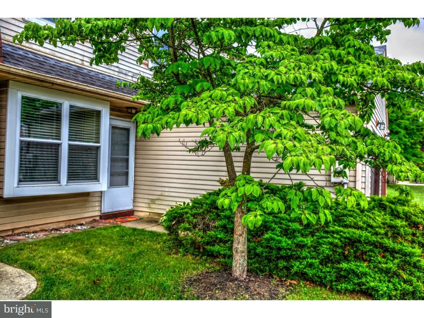 Property Photo:  117 River Bank Drive  NJ 08554 