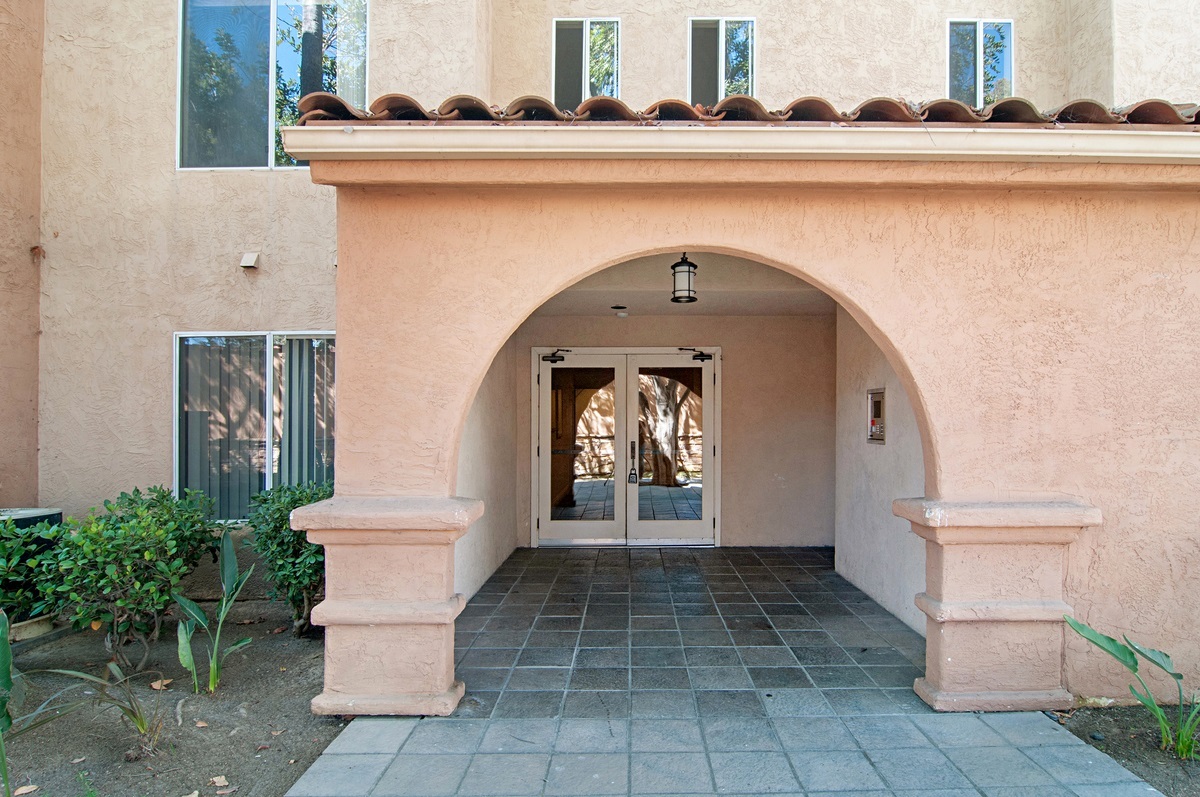 Property Photo:  7190 Shoreline Dr 6202  CA 92122 