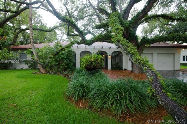 Property Photo:  4350 Palmarito St  FL 33146 