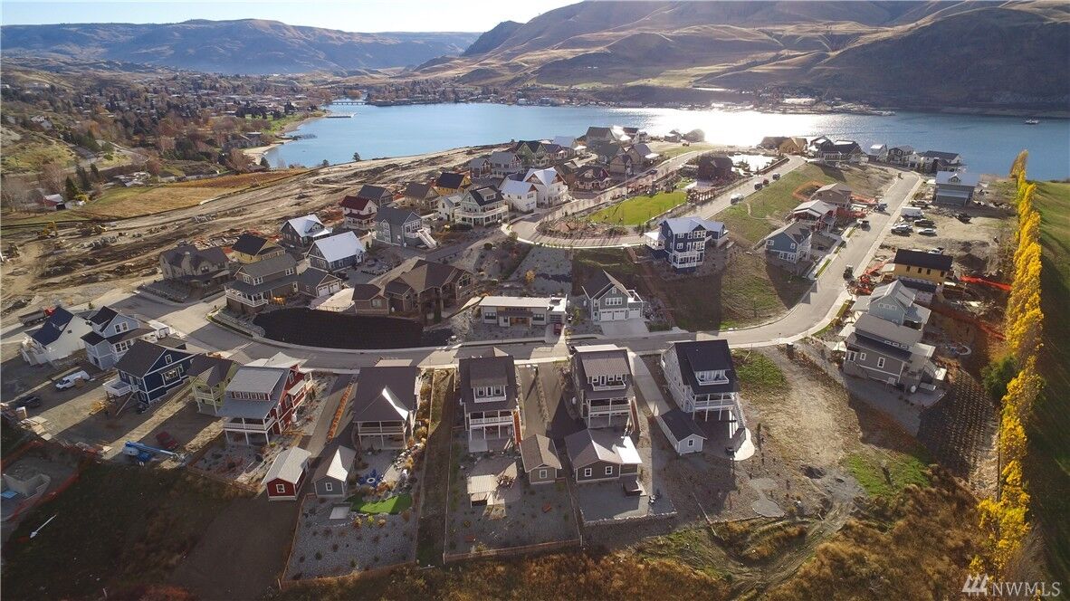 Property Photo:  401 Mackinaw Lane  WA 98816 