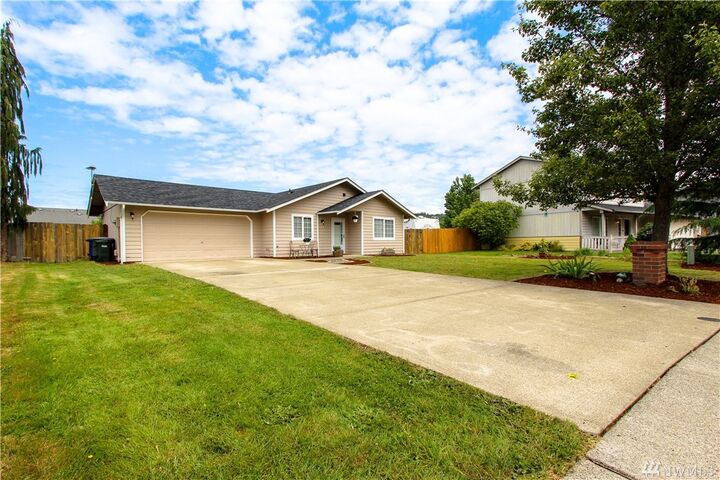 Property Photo:  505 Skinner Wy SW  WA 98360 