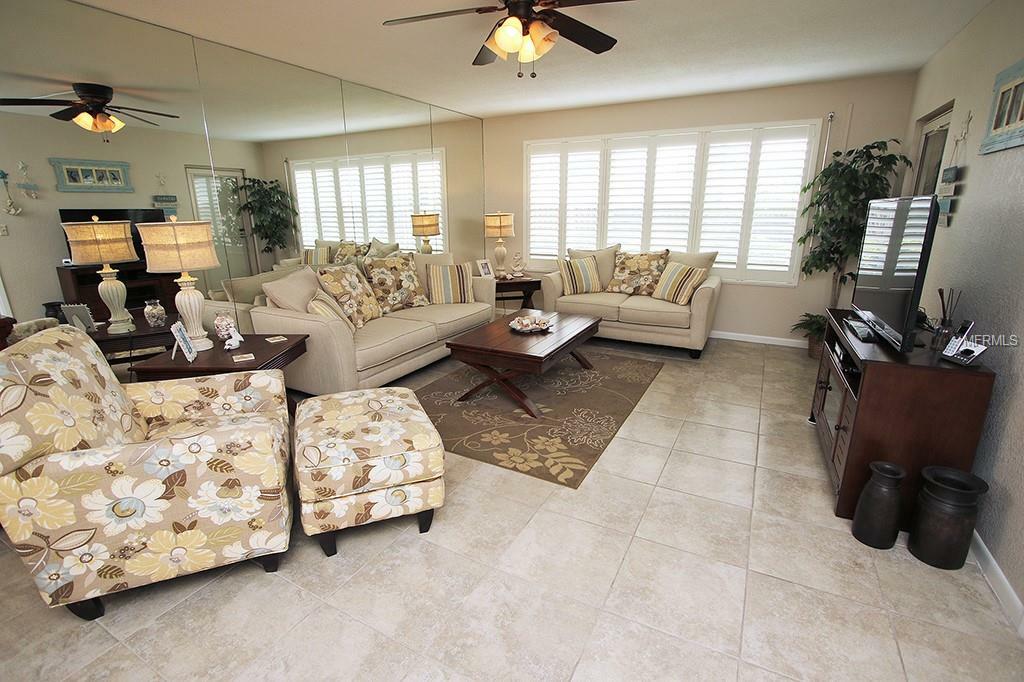 Property Photo: 5220 Brittany Drive S 107 FL 33715