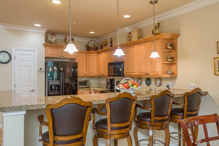 Property Photo:  1301 67th St SE 10B  WA 98092 