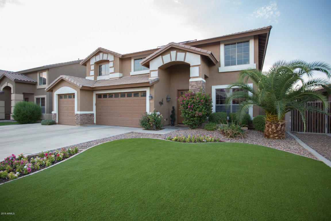 Property Photo:  2728 E Teakwood Place  AZ 85249 