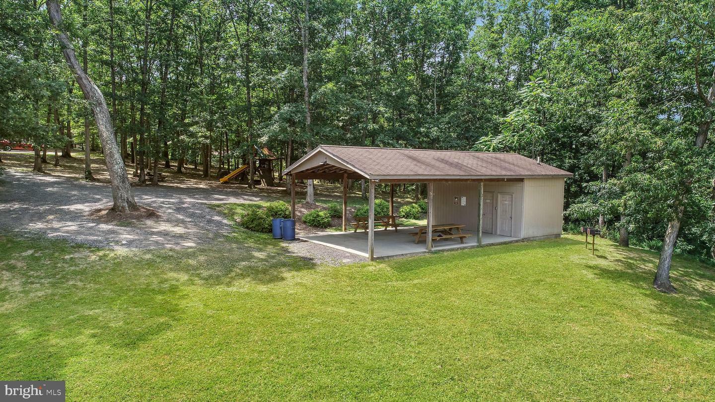 Property Photo:  8 Lakewood Drive N  WV 26753 