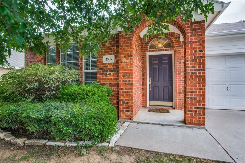 Property Photo:  2505 Fondren Road  TX 76210 