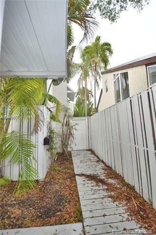 Property Photo:  2931 SW 30 Ct 1  FL 33133 