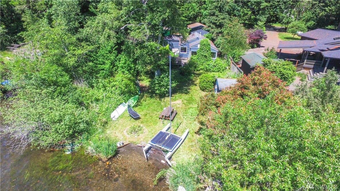 Property Photo:  3289 Northshore Rd  WA 98229 