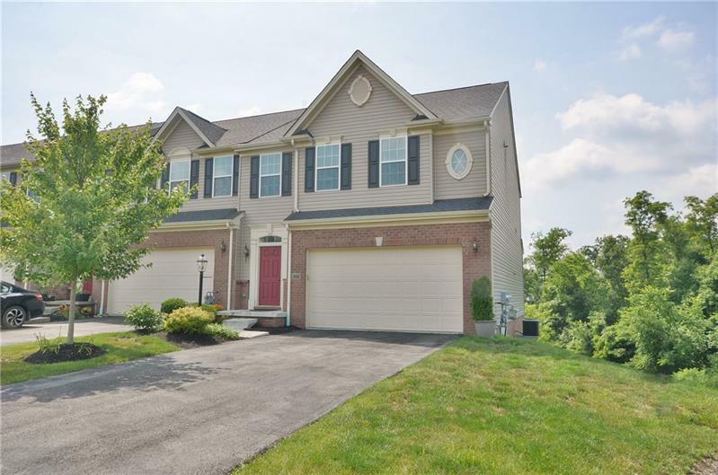 Property Photo:  350 Maple Ridge Drive  PA 15317 