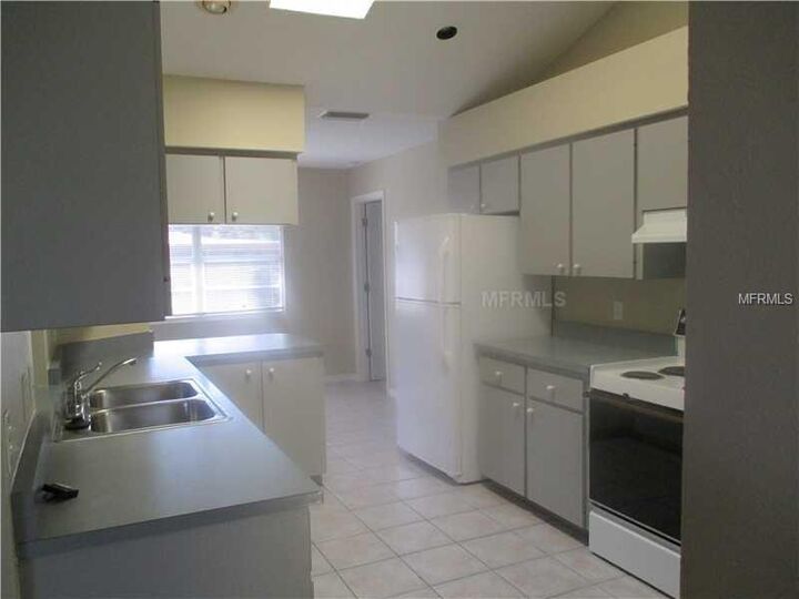 Property Photo:  4211 Arrow Drive  FL 34232 