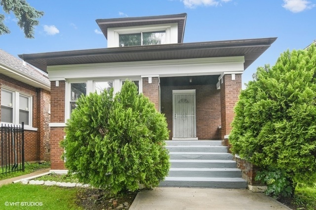 Property Photo:  6528 S Artesian Avenue  IL 60629 