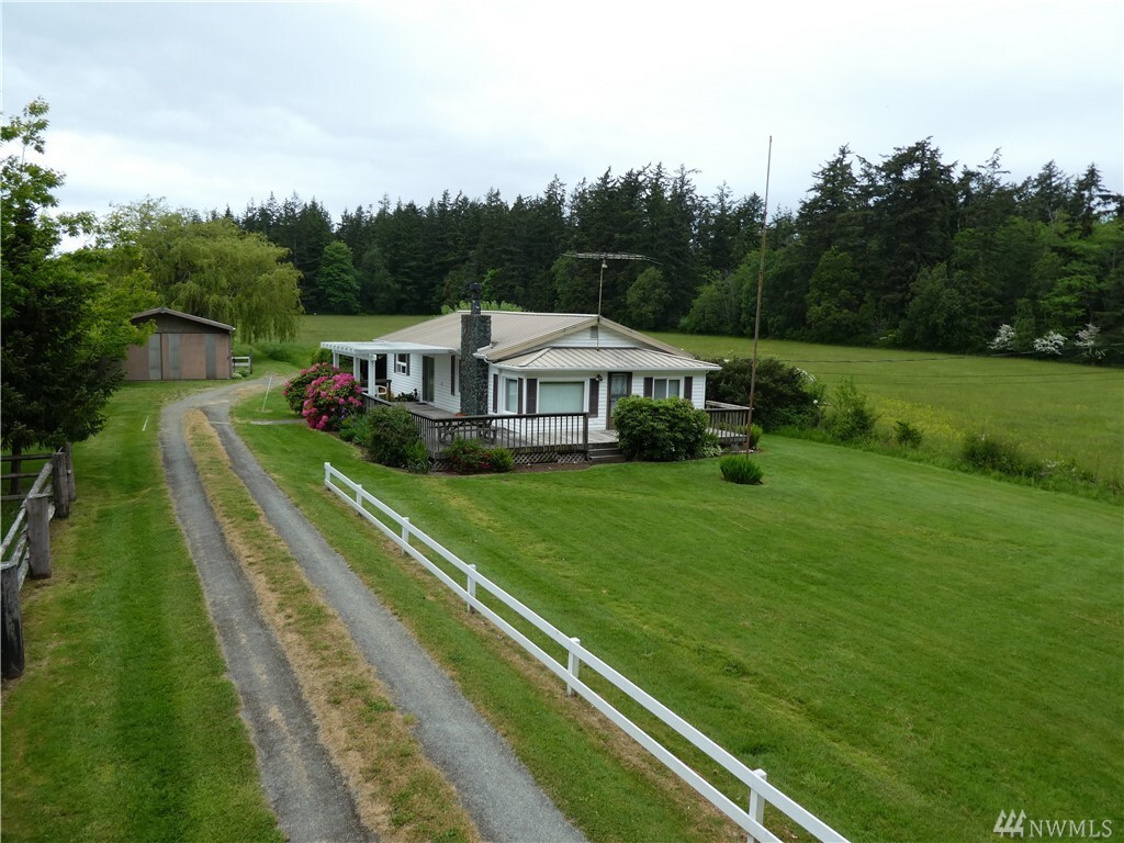 Property Photo: 6694 Guemes Island Rd WA 98221