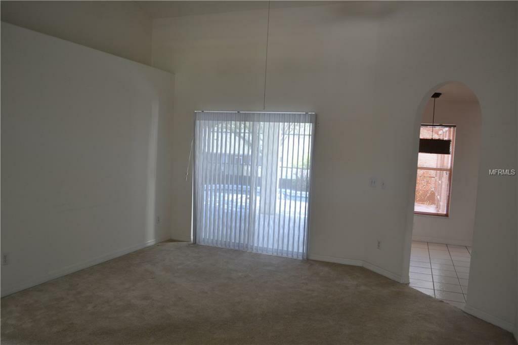 Property Photo:  878 High Pointe Circle  FL 34715 