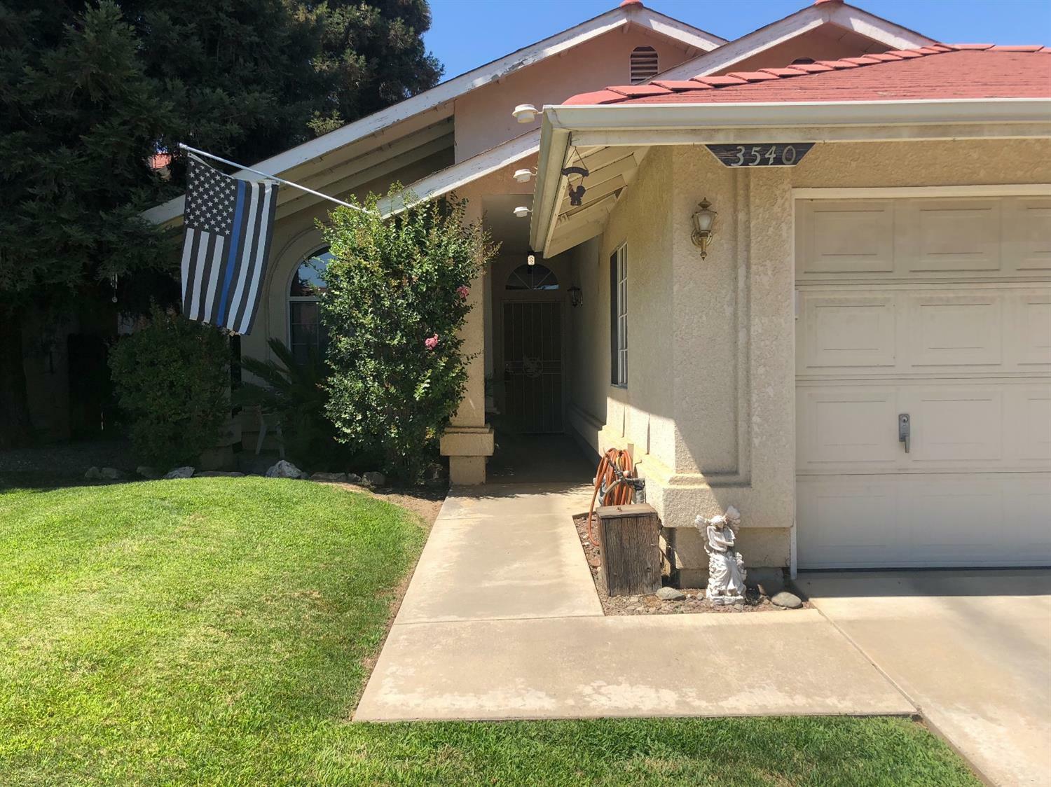 Property Photo:  3540 E Stewart Court  CA 93292 