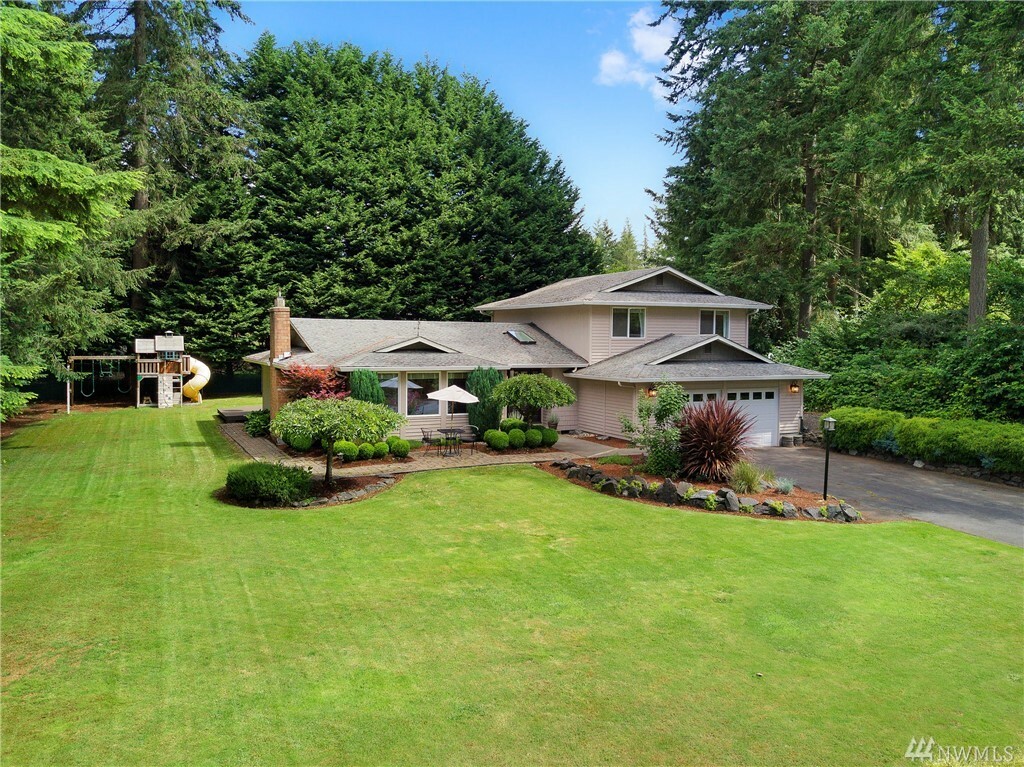 Property Photo:  3911 52nd St Ct NW  WA 98335 