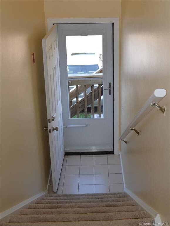 Property Photo:  360 West Spring Street D11  CT 06516