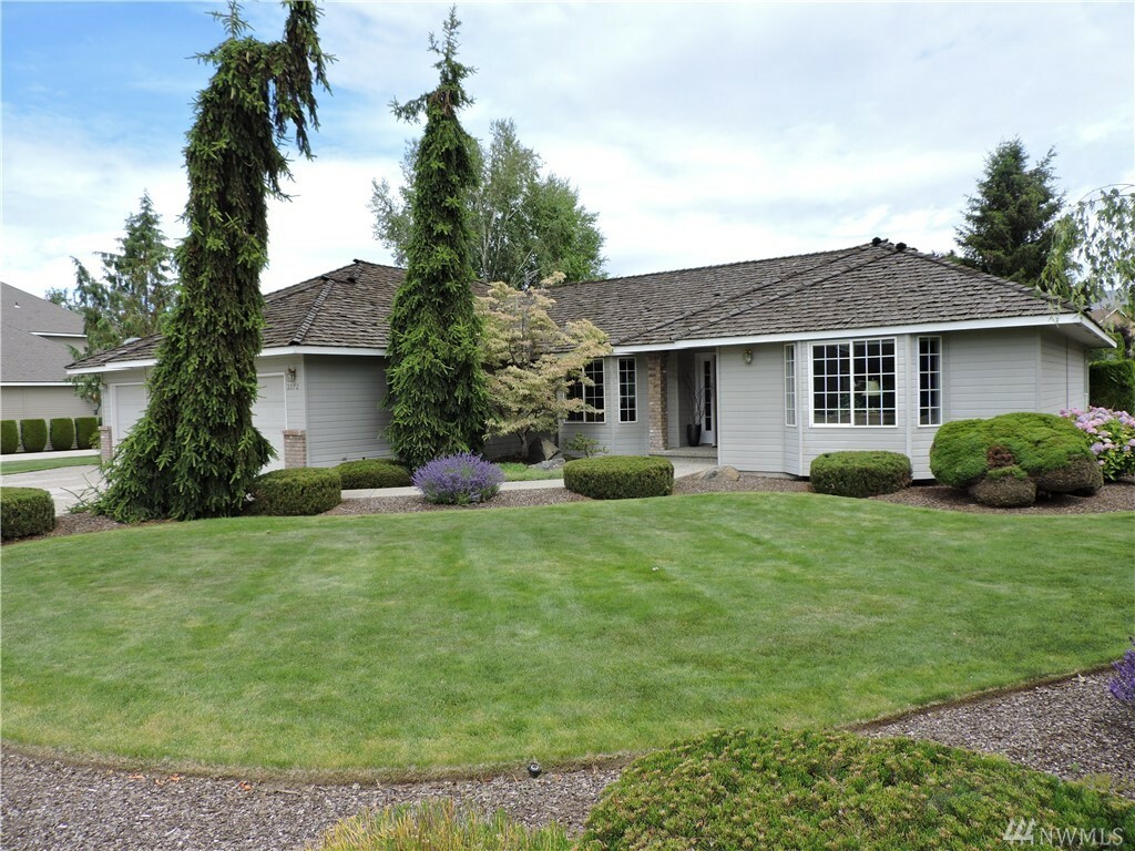 Property Photo:  2272 Fancher Heights Blvd  WA 98802 