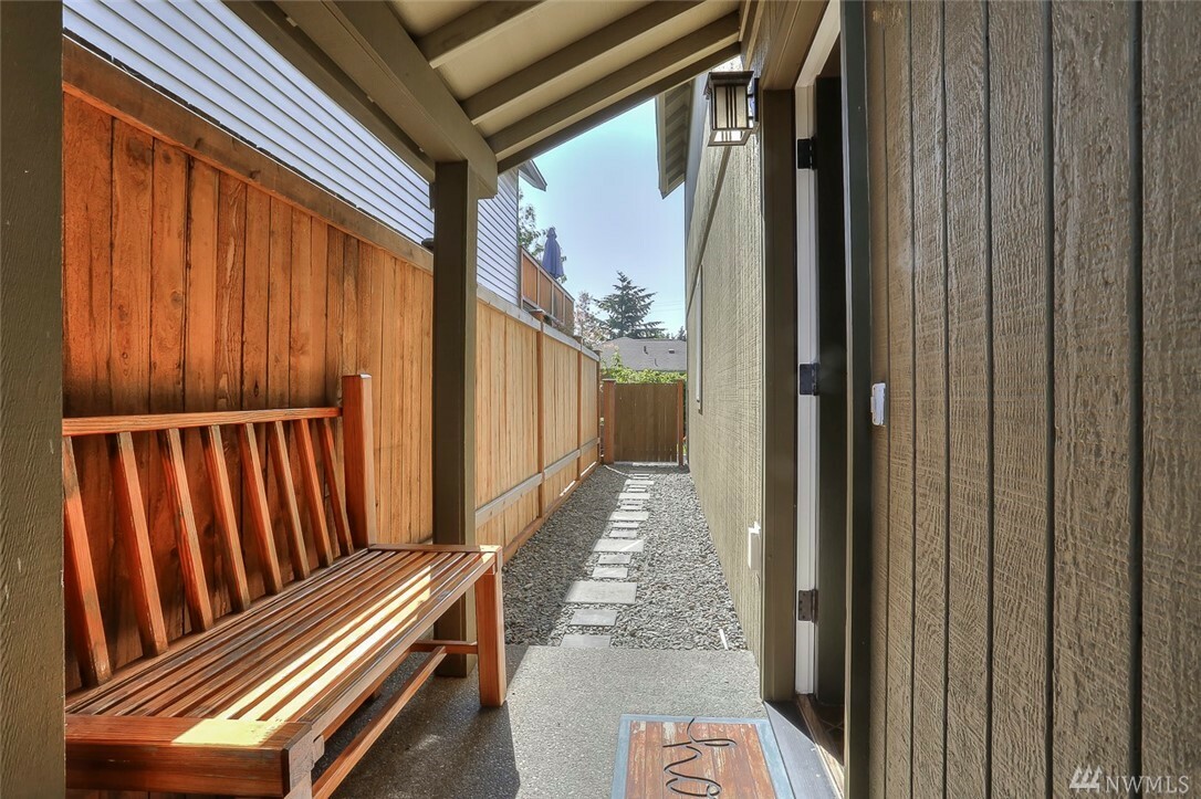 Property Photo: 6239 5th Ave NW WA 98107