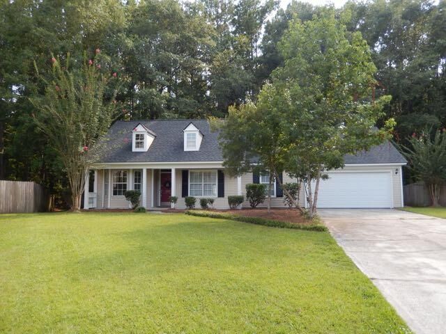 Property Photo: 1112 Alwyn Boulevard SC 29485