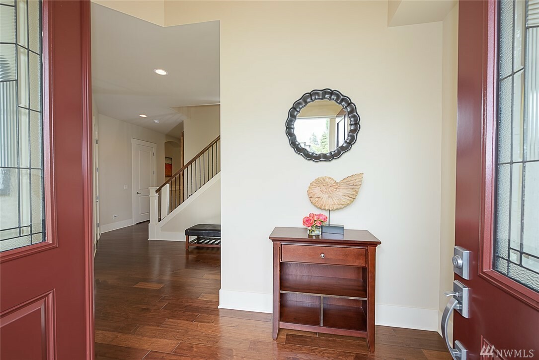 Property Photo: 16301 SE 135th Place WA 98059