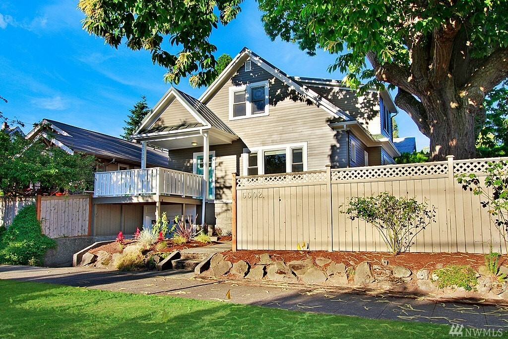 Property Photo:  5502 Woodlawn Ave N  WA 98103 