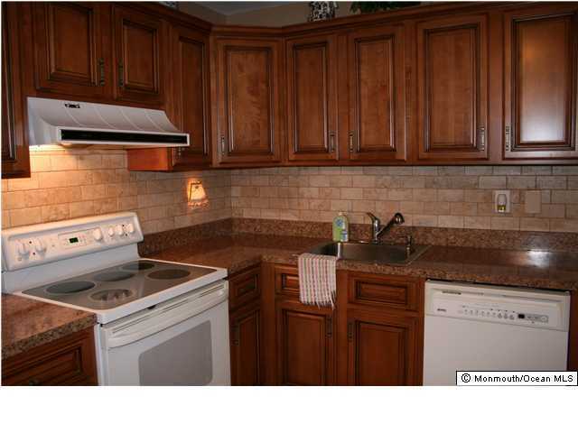 Property Photo:  106 Amberly Drive D  NJ 07726 