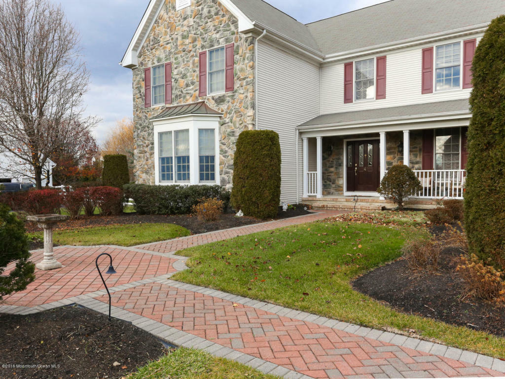 Property Photo:  4 Barley Court  NJ 08536 