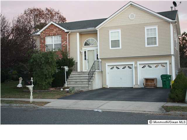 Property Photo:  26 Deborah Lane  NJ 07731 