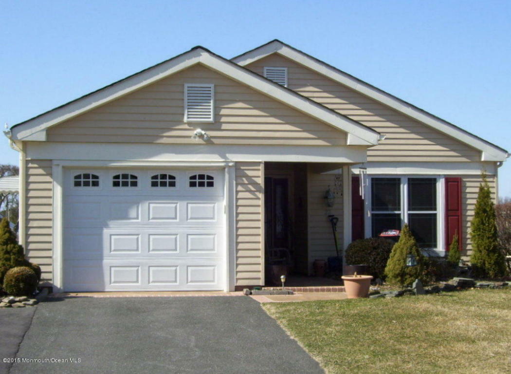 Property Photo: 22 Maidstone Way NJ 08759