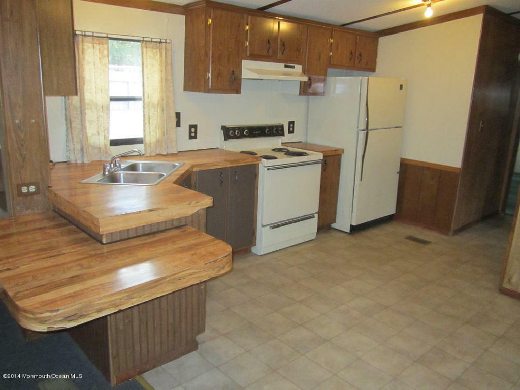 Property Photo:  118 Antonia Drive  NJ 08527 