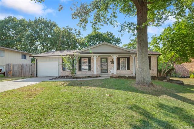 Property Photo:  7 Brookshire Drive   63376 