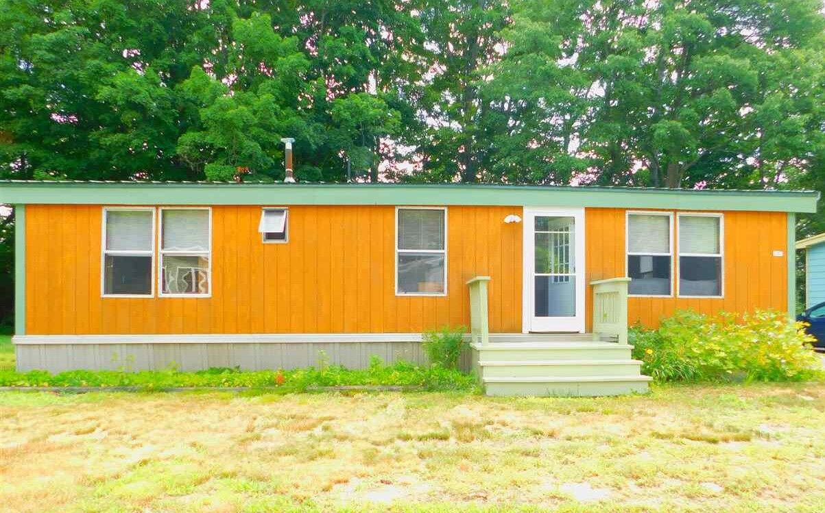 Property Photo: 3 Chickadee Court NH 03431
