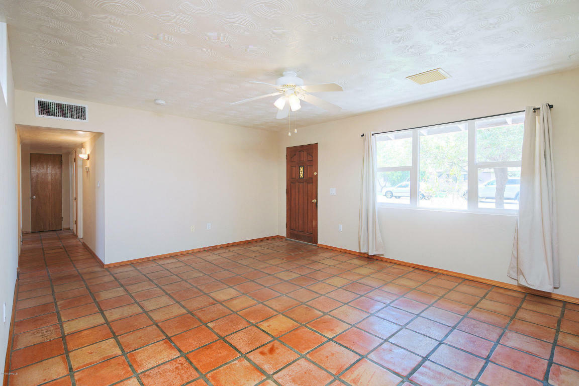 Property Photo:  1052 W Elna Rae Street  AZ 85281 