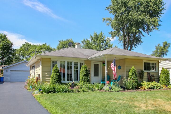 3009 Hawk Lane  Rolling Meadows IL 60008 photo