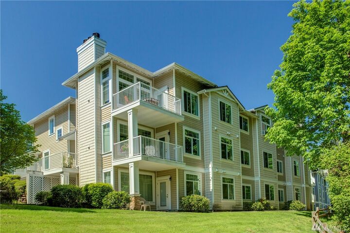 Property Photo: 6515 134th Place SE D7 WA 98296