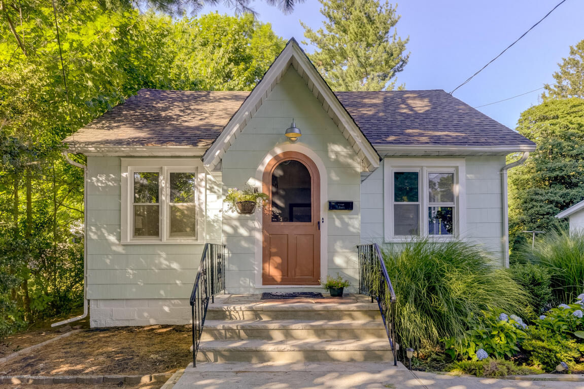 Property Photo:  102 Wesley Avenue  NJ 07716 