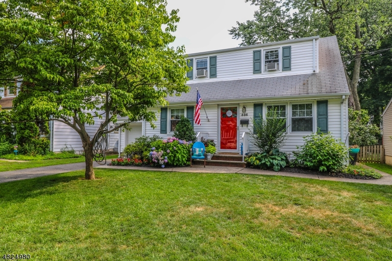 Property Photo:  536 Farley Ave  NJ 07076 