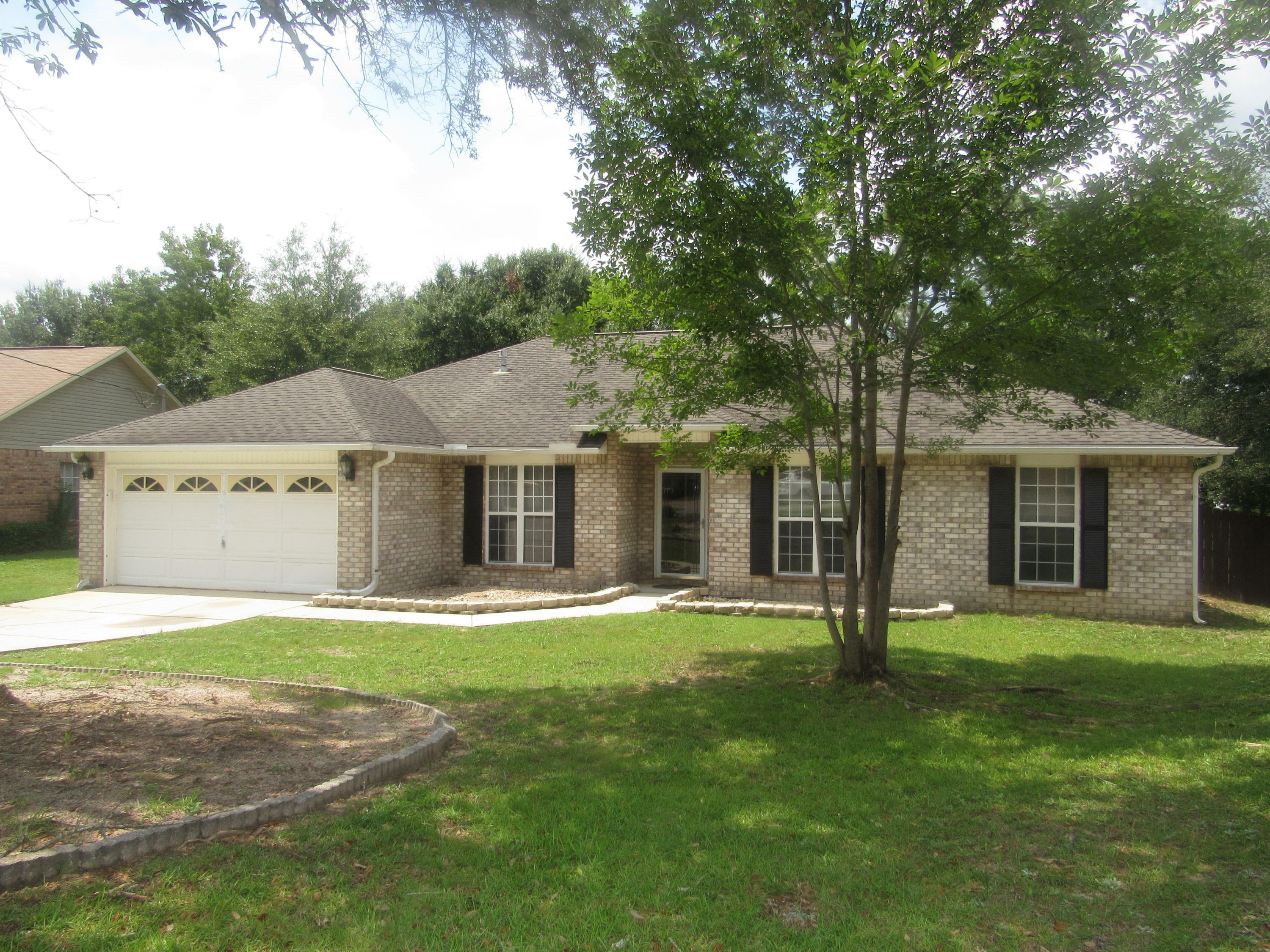 Property Photo:  426 Riverchase Boulevard  FL 32536 