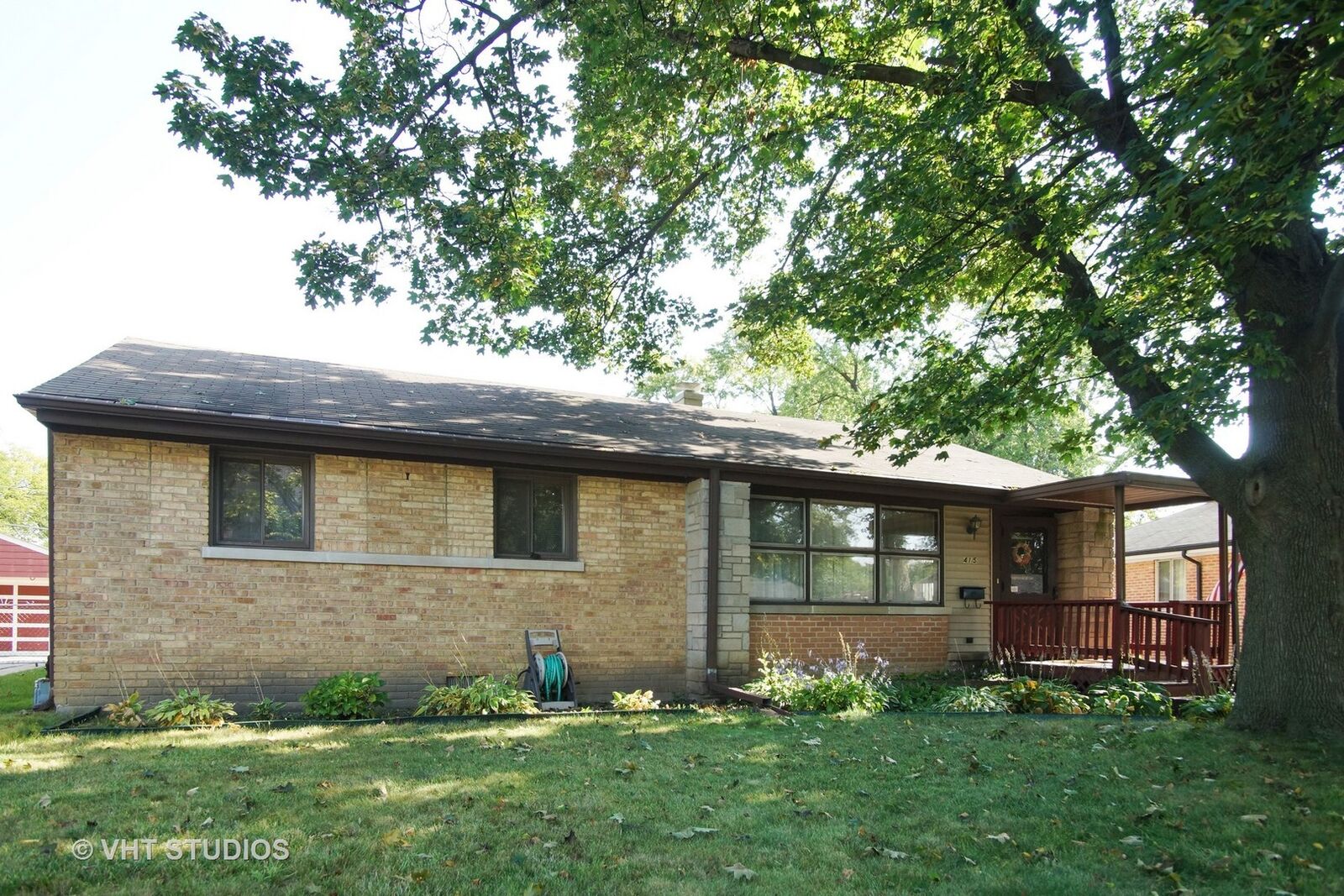 Property Photo:  415 North Ridgeland Avenue  IL 60126 