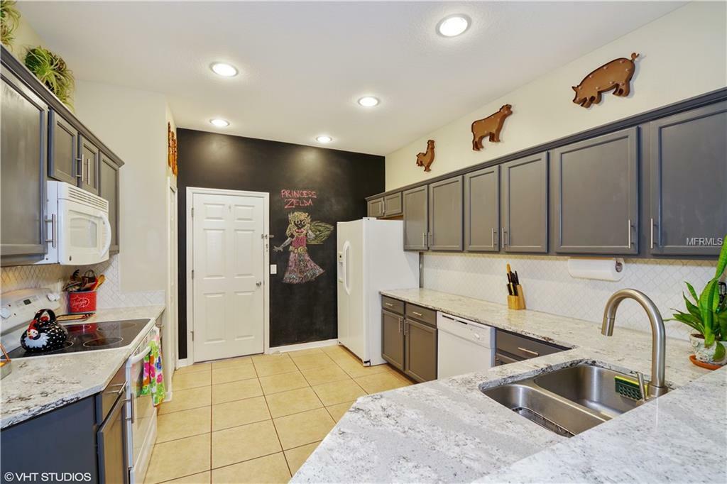 Property Photo:  507 Glastonbury Drive  FL 32825 